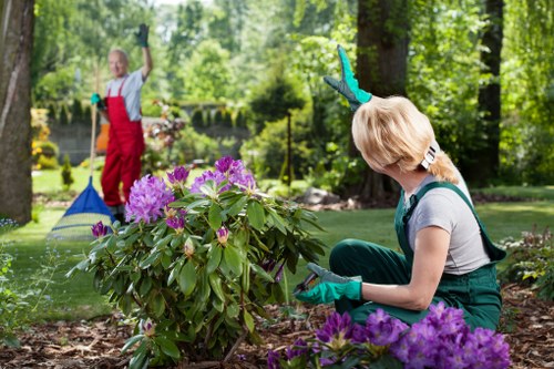 Gardener Yeading logo banner